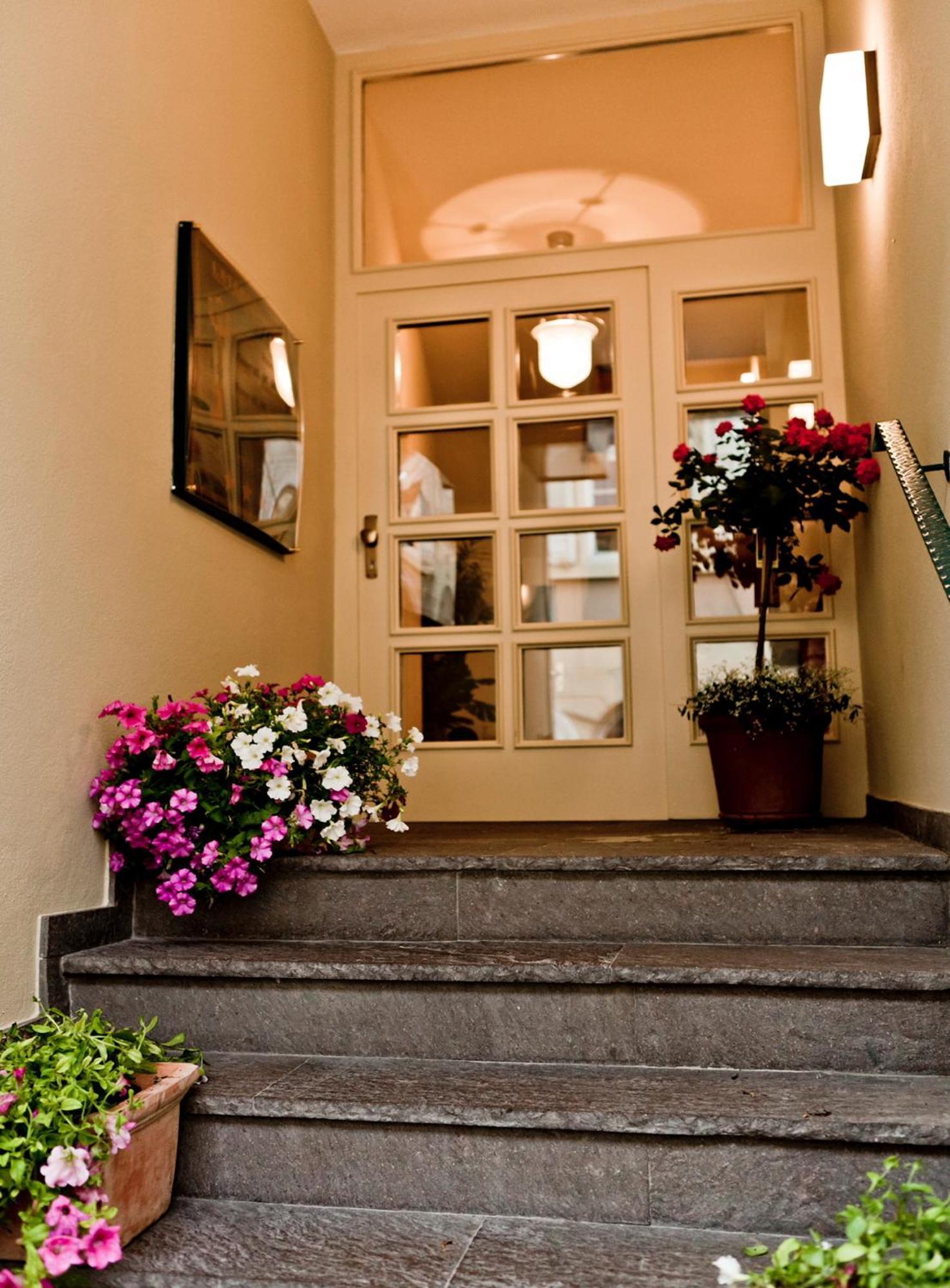 Suiten Hotel Dependance Laterne Baden-Baden Exterior foto